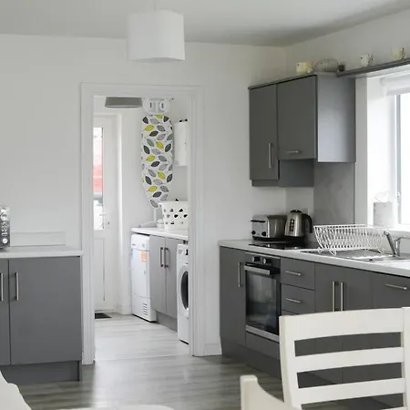 The Palm, Cnoc Na Gaoithe, *